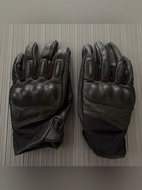 Lg Reax Women’s Motorcycle Gloves